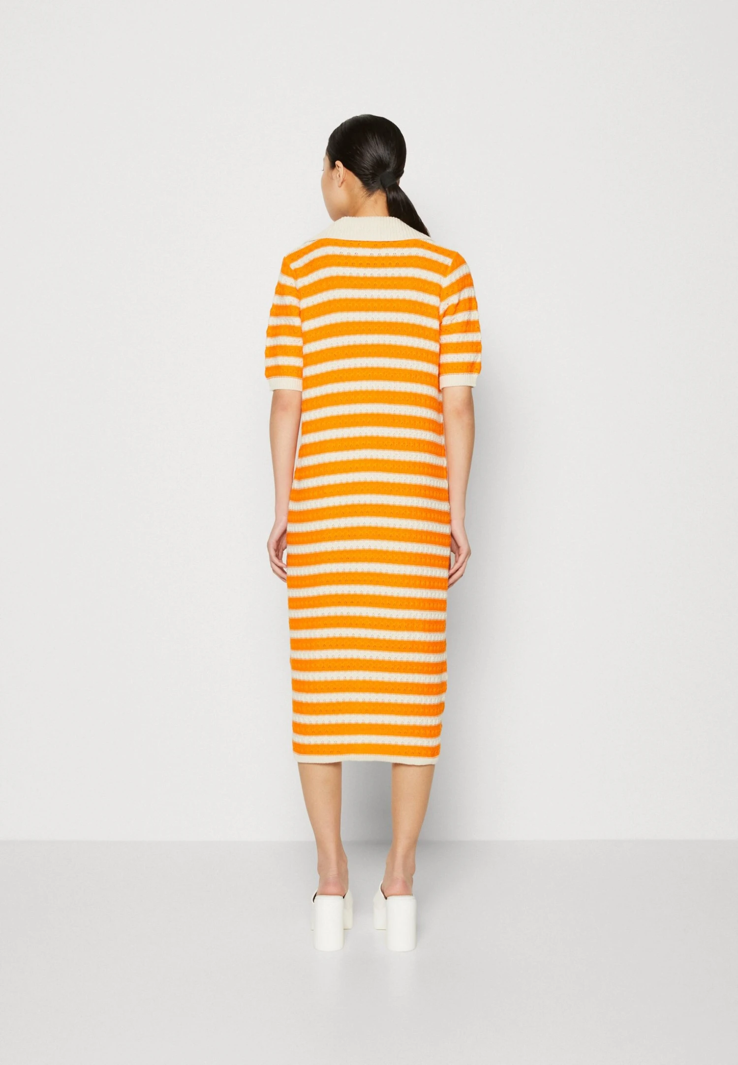 YAS CrocNoos - Vestido De Punto - Oriole 5 YAS CrocNoos - Vestido De Punto - Oriole - Imagen 3