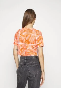 Mads Nørgaard Colene Tee - Camiseta Estampada - Orange -Tienda barata Ulla Popken 0f26770fc45645978ebf857aec882e0b