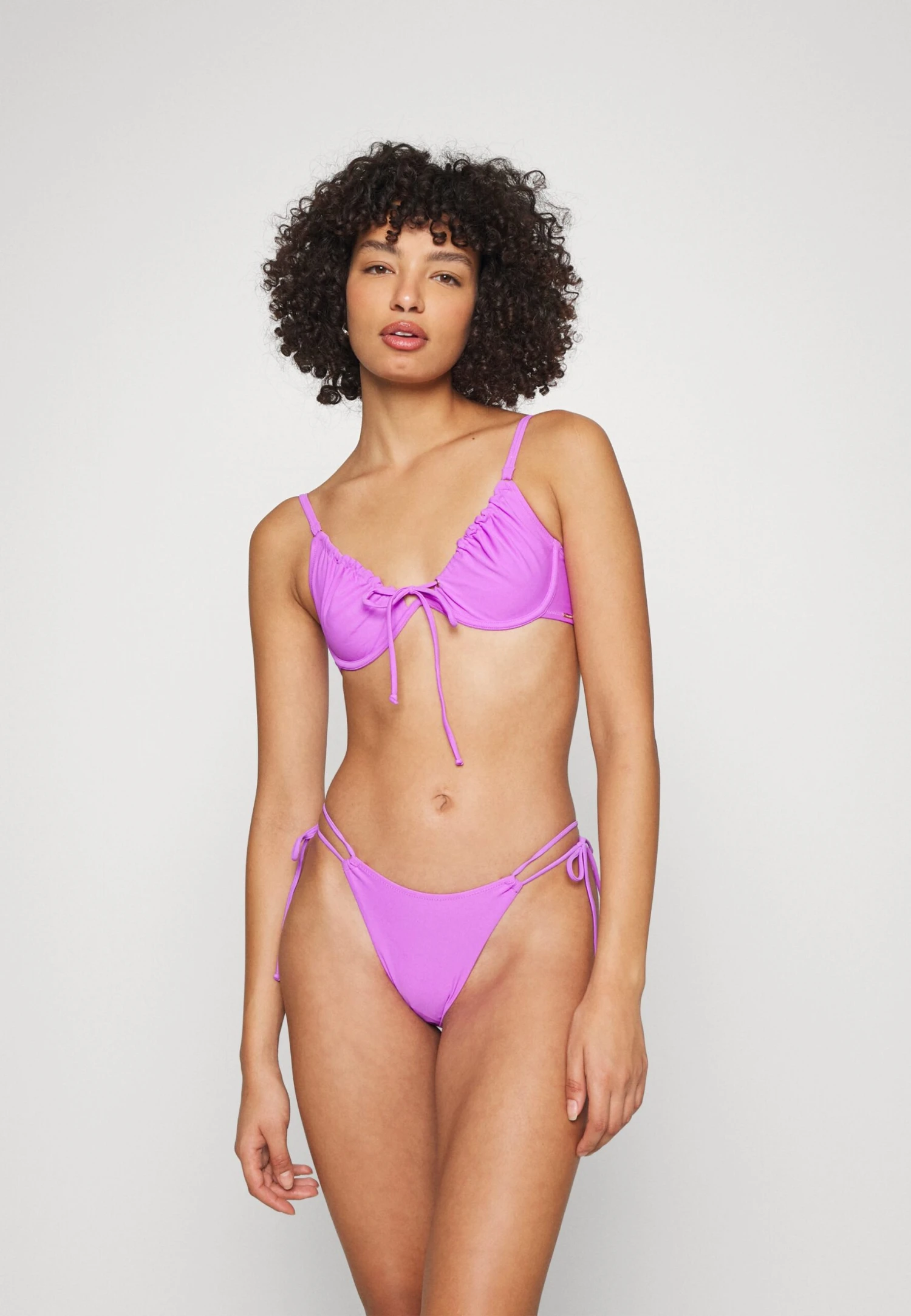 Ibiza Eyelet- Top De Bikini - Purple 4 Ibiza Eyelet- Top De Bikini - Purple - Imagen 2