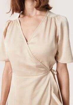 Soaked In Luxury Karven - Vestido Informal - Sandshell -Tienda barata Ulla Popken 12445f1b44894d9fb8ea46c885e89e94