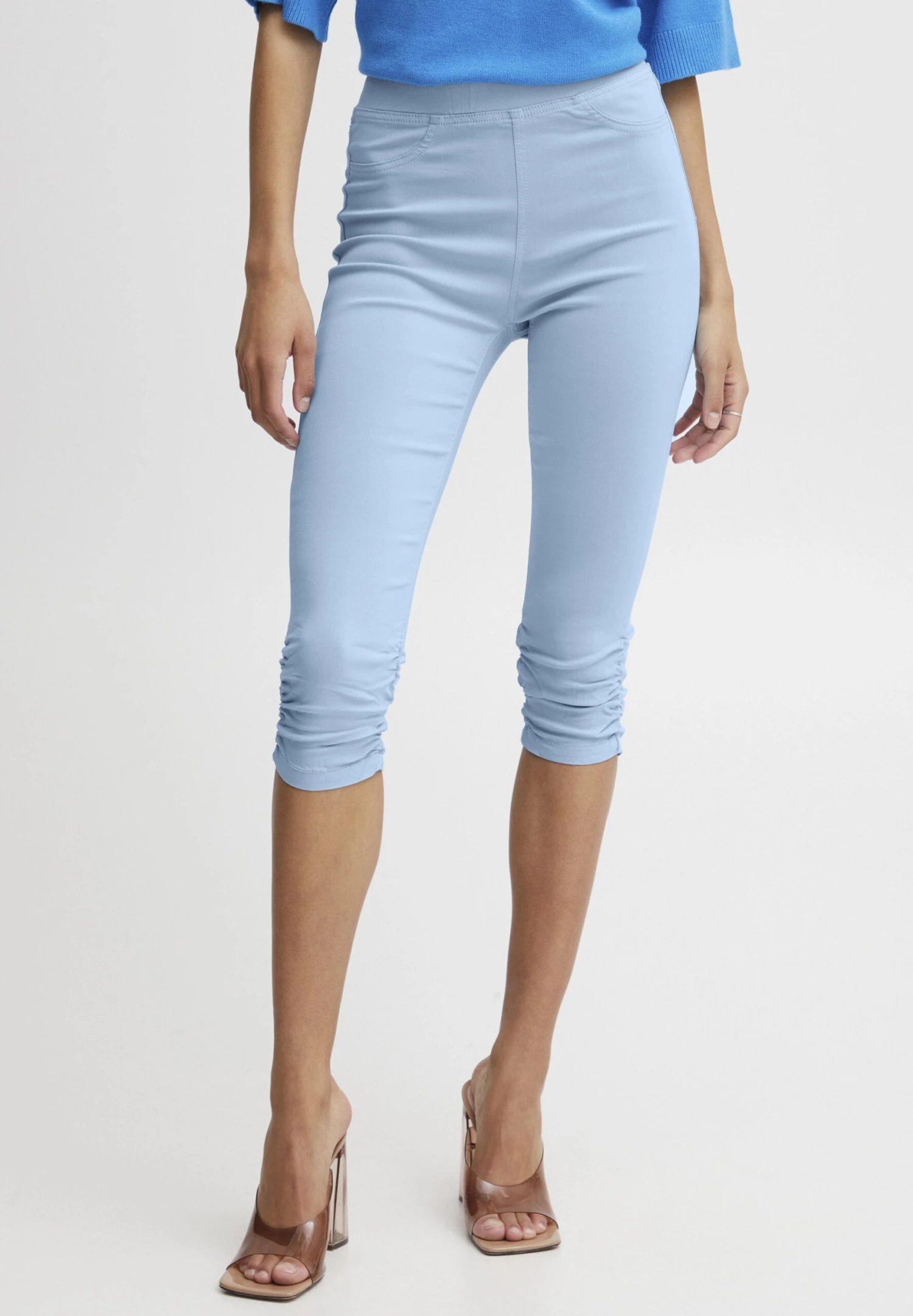 B.young Capri Bykeira Bydixi- Shorts - Blue Bell 3 B.young Capri Bykeira Bydixi- Shorts - Blue Bell