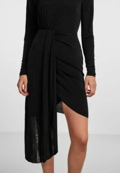 Pieces Pcjarissy - Vestido De Tubo - Black -Tienda barata Ulla Popken 2583ffd86a07469ea2bb7e2188ed5066