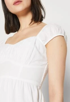 Hollister Co. Cap Sleeve Short Dress - Vestido Informal - White -Tienda barata Ulla Popken 258bf76ac8d643db9e170e0ca0560f21