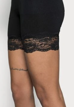 Cream Matilda Biker - Shorts - Pitch Black -Tienda barata Ulla Popken 2645190748084a66b50c4db2eaaf49da