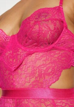 Ann Summers Hold Me Tight - Body - Pink -Tienda barata Ulla Popken 26abd4b961474ec0aeb2277d402e4d1b