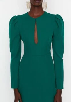 Trendyol Vestido De Tubo - Green -Tienda barata Ulla Popken 30edec5b196a4a79ba00e6f62beada72