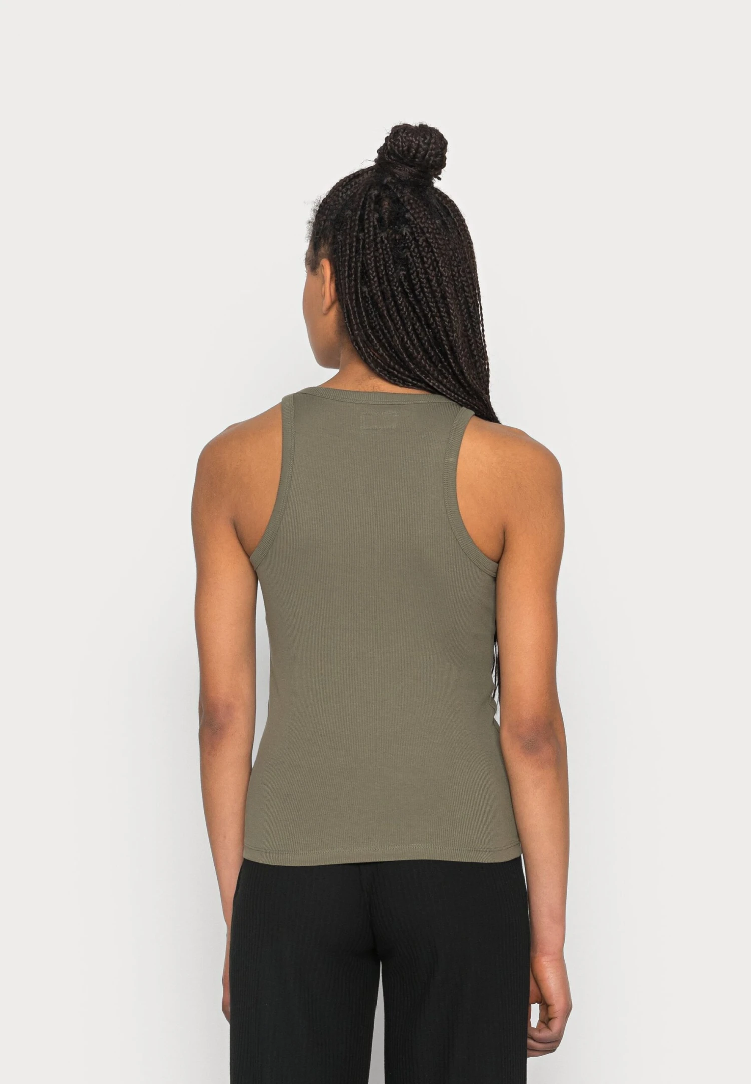 ONLY Onllindsay Tank 2 Pack - Top - Black/Kalamata 5 ONLY Onllindsay Tank 2 Pack - Top - Black/Kalamata - Imagen 3