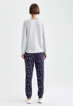 DeFacto Set Regular Fit- Pijama - Navy 9 DeFacto Set Regular Fit- Pijama - Navy -Tienda barata Ulla Popken 32380bc8119346548ede75ab668e1610