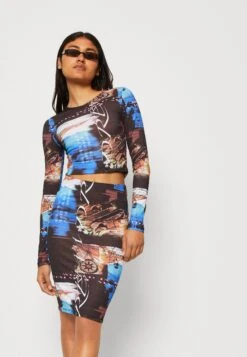 Jaded London Long Sleeve Tissue Scribble Dream Print - Camiseta De Manga Larga - Black -Tienda barata Ulla Popken 32f8718ccc344e318b8b1143167292a3