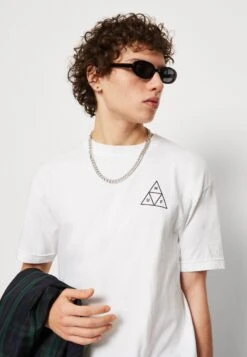 HUF Set Tee Unisex - Camiseta Estampada - White 11 HUF Set Tee Unisex - Camiseta Estampada - White -Tienda barata Ulla Popken 35c00b992e0d4cda9035cfc773a02c09