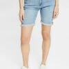 ESPRIT Shorts Vaqueros - Blue Light Wash -Tienda barata Ulla Popken 3d4084d42ff24ce2ac465c045fc54993