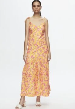 Ruffles - Vestido Informal - Printed Pink -Tienda barata Ulla Popken 43fda55826e84a6d968a95e687b93461