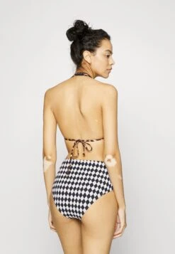 Billabong Braguita De Bikini - Black 9 Billabong Braguita De Bikini - Black -Tienda barata Ulla Popken 4665e4b2e28d4b31b8501d03418860b7