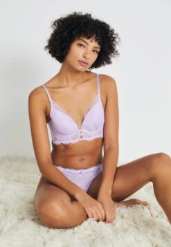 Hunkemöller Ollie - Sujetador Con Aros - Purple -Tienda barata Ulla Popken 496bf0d193ea4f71a0e8ad1d13eb92a4