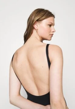 Versace One Piece - Bañador - Black 11 Versace One Piece - Bañador - Black -Tienda barata Ulla Popken 4c46972ced9144e5b77ba267b0887145