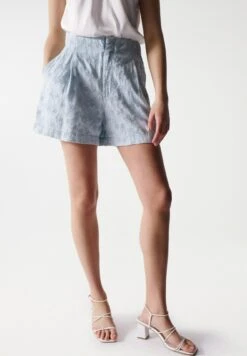 Regular - Shorts - Blau