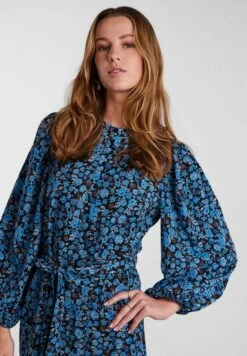 Pieces Mit Puffärmeln - Vestido Camisero - Black -Tienda barata Ulla Popken 507bdc7c75284d3ebe731226f477fca2