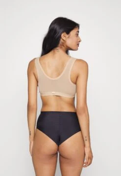 Table Tops - Top - Beige 9 Table Tops - Top - Beige -Tienda barata Ulla Popken 51664341dc944e6eaa21590eef60cfb4