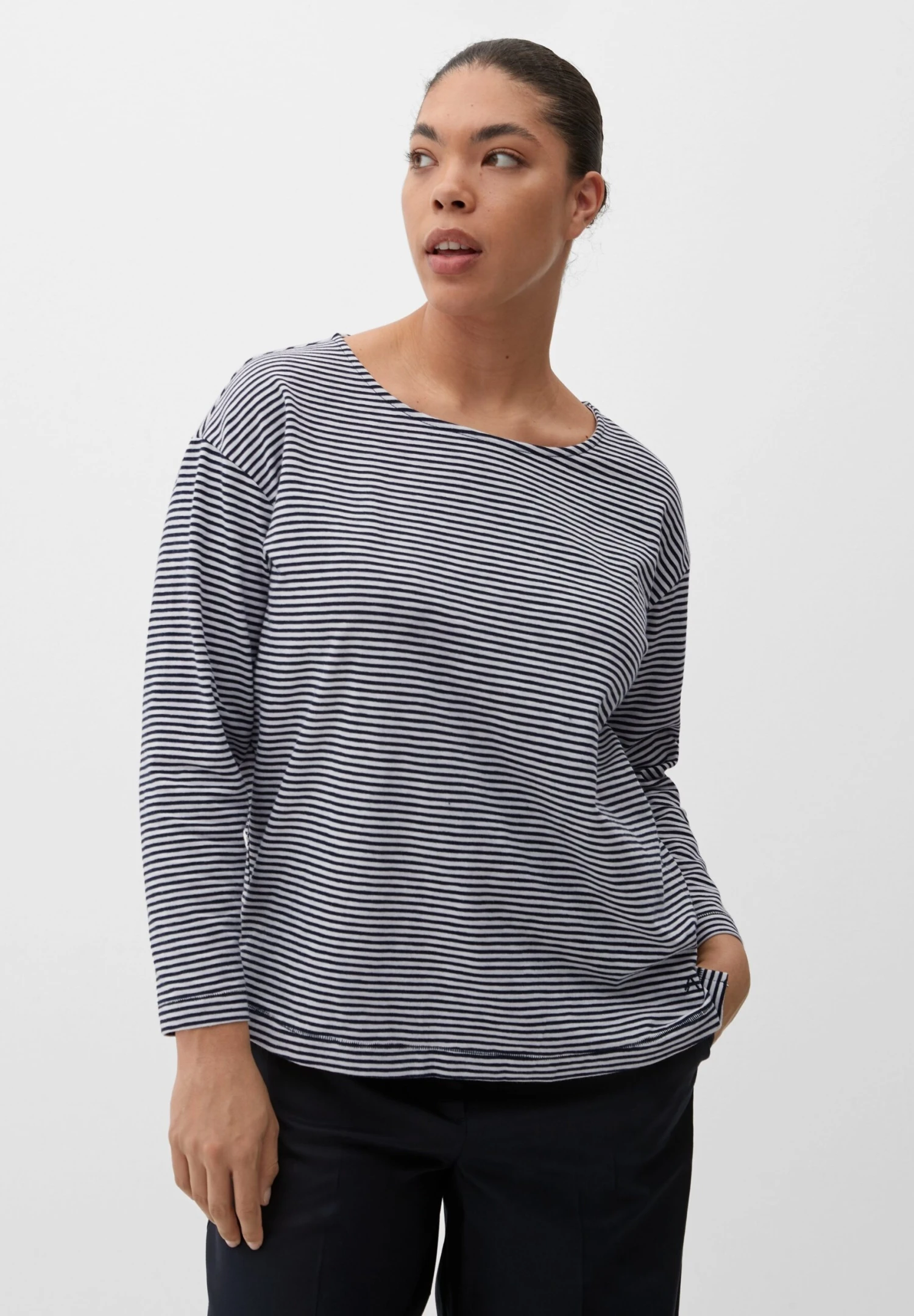 Triangle De Texture Fil Flammé - Camiseta De Manga Larga - Navy 3 Triangle De Texture Fil Flammé - Camiseta De Manga Larga - Navy