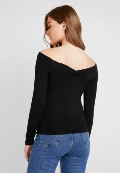 Pieces Pcmaliva Off Shoulder V-Neck- Camiseta De Manga Larga - Black 9 Pieces Pcmaliva Off Shoulder V-Neck- Camiseta De Manga Larga - Black -Tienda barata Ulla Popken 5f3b0f8828054969bf31231c5af42d84