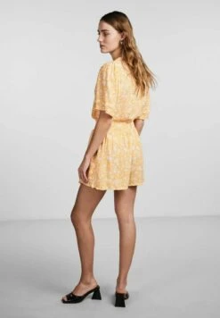 YAS Stelli Hw S - Shorts - Mock Orange 9 YAS Stelli Hw S - Shorts - Mock Orange -Tienda barata Ulla Popken 5f86baac8d3440628795a81e2b715a21