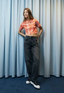 Mads Nørgaard Colene Tee - Camiseta Estampada - Orange -Tienda barata Ulla Popken 62a08863ae454f3e80875231f33ec184