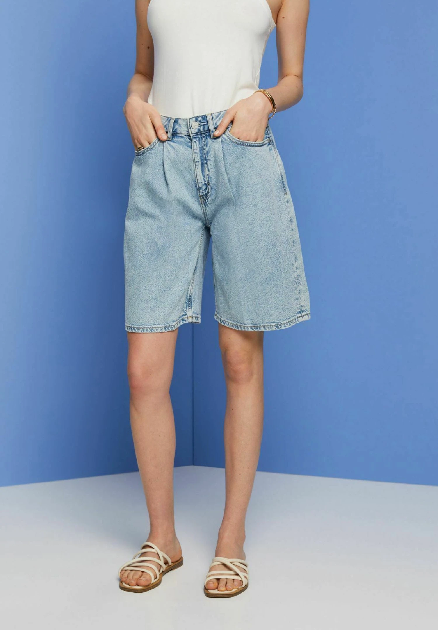 ESPRIT Shorts Vaqueros - Blue Bleached 4 ESPRIT Shorts Vaqueros - Blue Bleached - Imagen 2