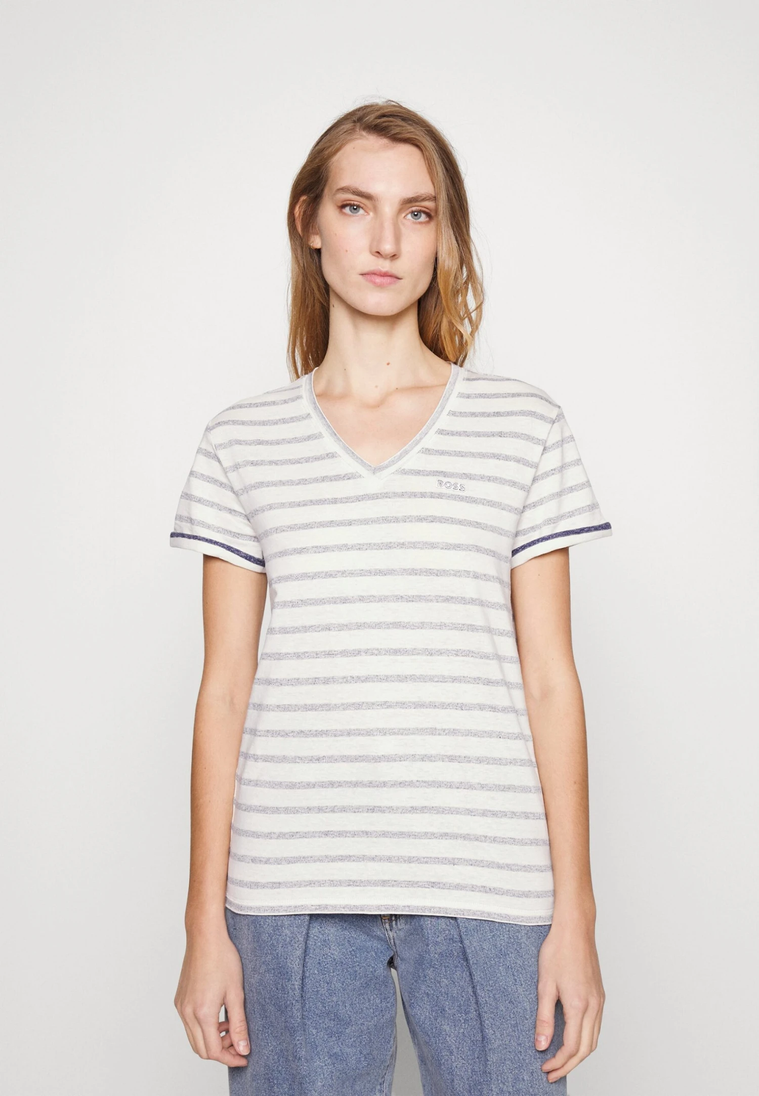 Boss Espring - Camiseta Estampada - Open Miscellaneous 3 Boss Espring - Camiseta Estampada - Open Miscellaneous