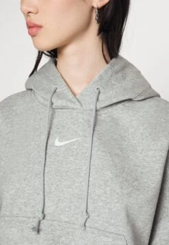 Nike Sportswear Hoodie - Jersey Con Capucha - Grey Heather -Tienda barata Ulla Popken 8c4b08e217fe48f69a3772cf6a62a6a7
