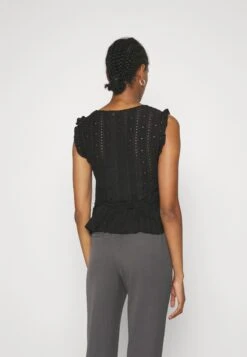 Frill Lace Top - Top - Black -Tienda barata Ulla Popken 93b6be32da744e6db1055f11ac5aeb24