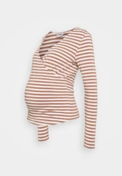 ONLY MATERNITY Olmjoy Life Wrap - Camiseta De Manga Larga - Beaver Fur 12 ONLY MATERNITY Olmjoy Life Wrap - Camiseta De Manga Larga - Beaver Fur -Tienda barata Ulla Popken 98122c424c95470bbcd091955d15da09