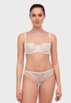 Chantelle Summer Seduction Half Cup Bra - Sujetador Balconette - Ivory 8 Chantelle Summer Seduction Half Cup Bra - Sujetador Balconette - Ivory -Tienda barata Ulla Popken 9a0727eed8934f65b2fc01151649f99c