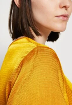 American Vintage Shan - Vestido Informal - Curcuma -Tienda barata Ulla Popken 9e4590cfbb404843ae9c88ac7bdc47b6