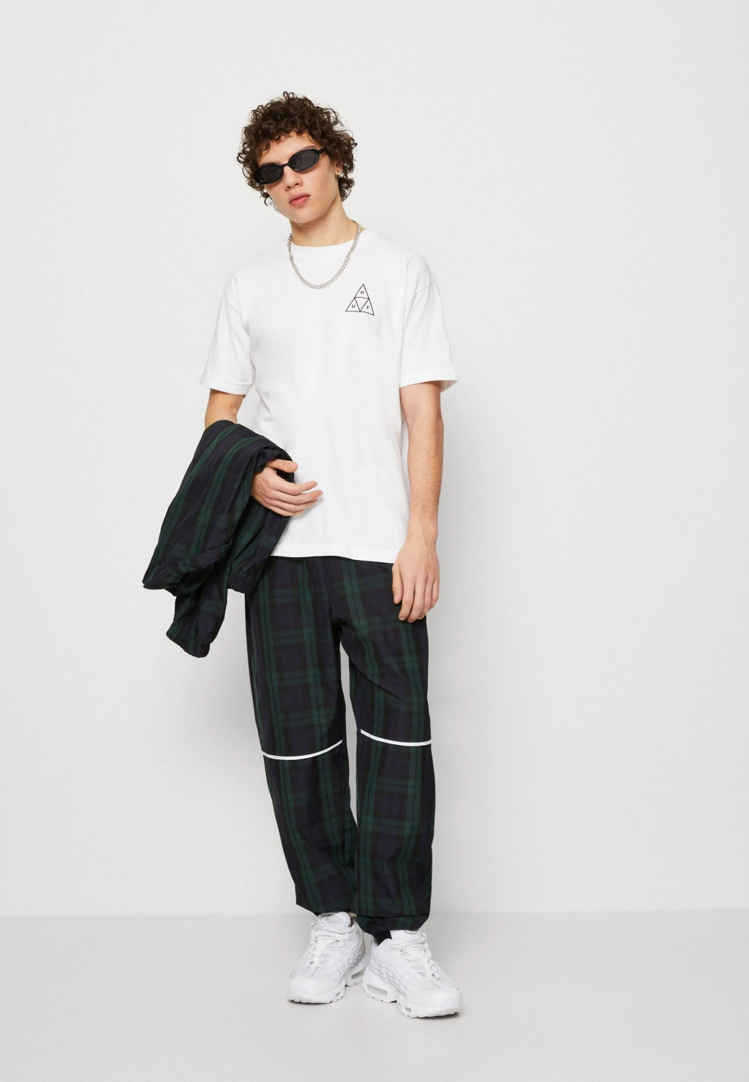 HUF Set Tee Unisex - Camiseta Estampada - White 4 HUF Set Tee Unisex - Camiseta Estampada - White - Imagen 2