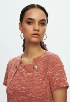 Vestido De Punto - Coral 10 Vestido De Punto - Coral -Tienda barata Ulla Popken 9e90a7b48b9a46e2b71f2e4145ea7b37