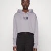 Calvin Klein Jeans Printed Box Cropped Hoodie - Jersey Con Capucha - Lavender Aura 2 Calvin Klein Jeans Printed Box Cropped Hoodie - Jersey Con Capucha - Lavender Aura -Tienda barata Ulla Popken a77ffed74305451aad67a6611f4f7703