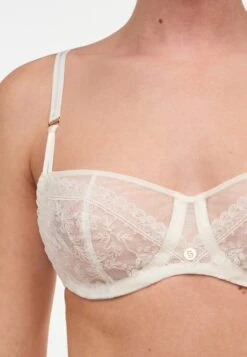 Chantelle Summer Seduction Half Cup Bra - Sujetador Balconette - Ivory 11 Chantelle Summer Seduction Half Cup Bra - Sujetador Balconette - Ivory -Tienda barata Ulla Popken a9cf693f86d744c88950c2fd3973b097