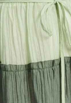 Valenci- Vestido Informal - Green Ombre -Tienda barata Ulla Popken aa4391e2a53b4776a27119019d7ca8a5