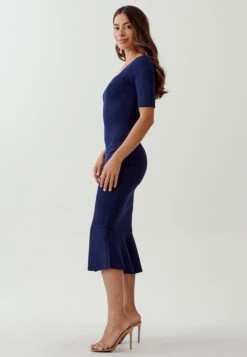 Tussah Clara - Vestido De Tubo - Navy Blue -Tienda barata Ulla Popken adedc3c68fea4cd3965c6304182f735b