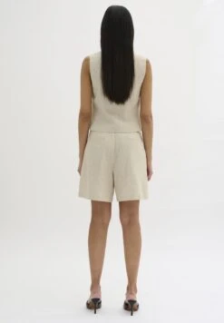 Lavitamw - Shorts - Oatmeal -Tienda barata Ulla Popken afab4f9fc5da47b4a5ac4ad9eec817a3