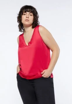 With Lace - Blusa - Fucsia