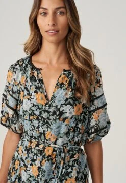 Malo - Vestido Informal - Jovie Floral -Tienda barata Ulla Popken b28fda883e754cbfa364e417c4d56303