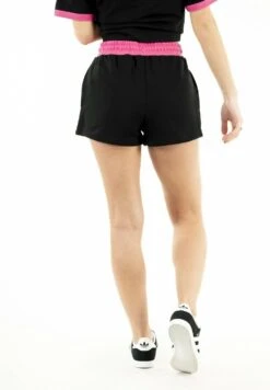 Ellesse Shorts - Noir -Tienda barata Ulla Popken b7d14b27366043b880ba4fceb964671c
