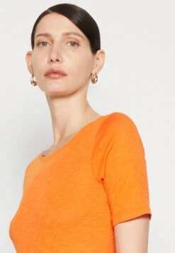 Marc O'Polo Short Sleeve Boat Neck - Camiseta Básica - Marigold Orange -Tienda barata Ulla Popken b87718244bcd43cea681fa8447a498c1