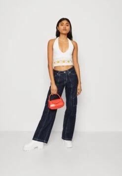 Hollister Co. Eclectic Bare Halter - Top - White Floral -Tienda barata Ulla Popken bb84b4f45736458e8d569dfc30d0da0f