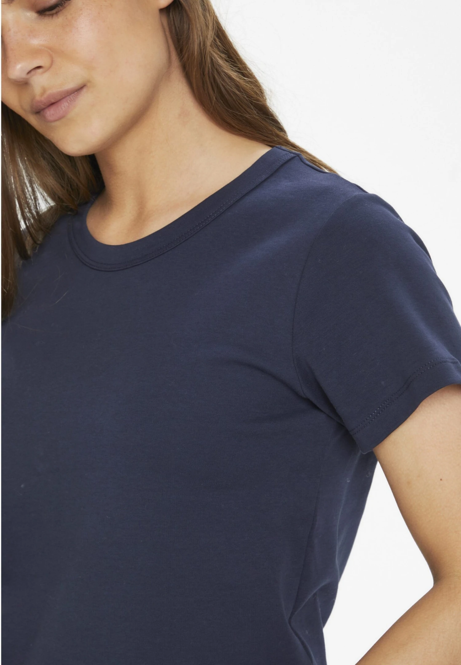 Part Two Ratan - Camiseta Básica - Night Sky 6 Part Two Ratan - Camiseta Básica - Night Sky - Imagen 4