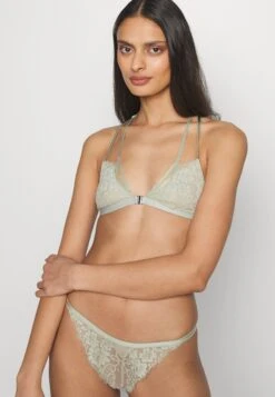 Hunkemöller Sita Bralette - Sujetador Sin Aros - Green 12 Hunkemöller Sita Bralette - Sujetador Sin Aros - Green -Tienda barata Ulla Popken cfe37129c605479d9c09a9f7e5635104
