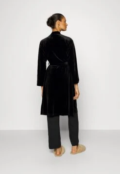 Pour Moi Midi Length Gown - Albornoz - Black -Tienda barata Ulla Popken d047ee5bf7444b359c8efb2a561fea3a