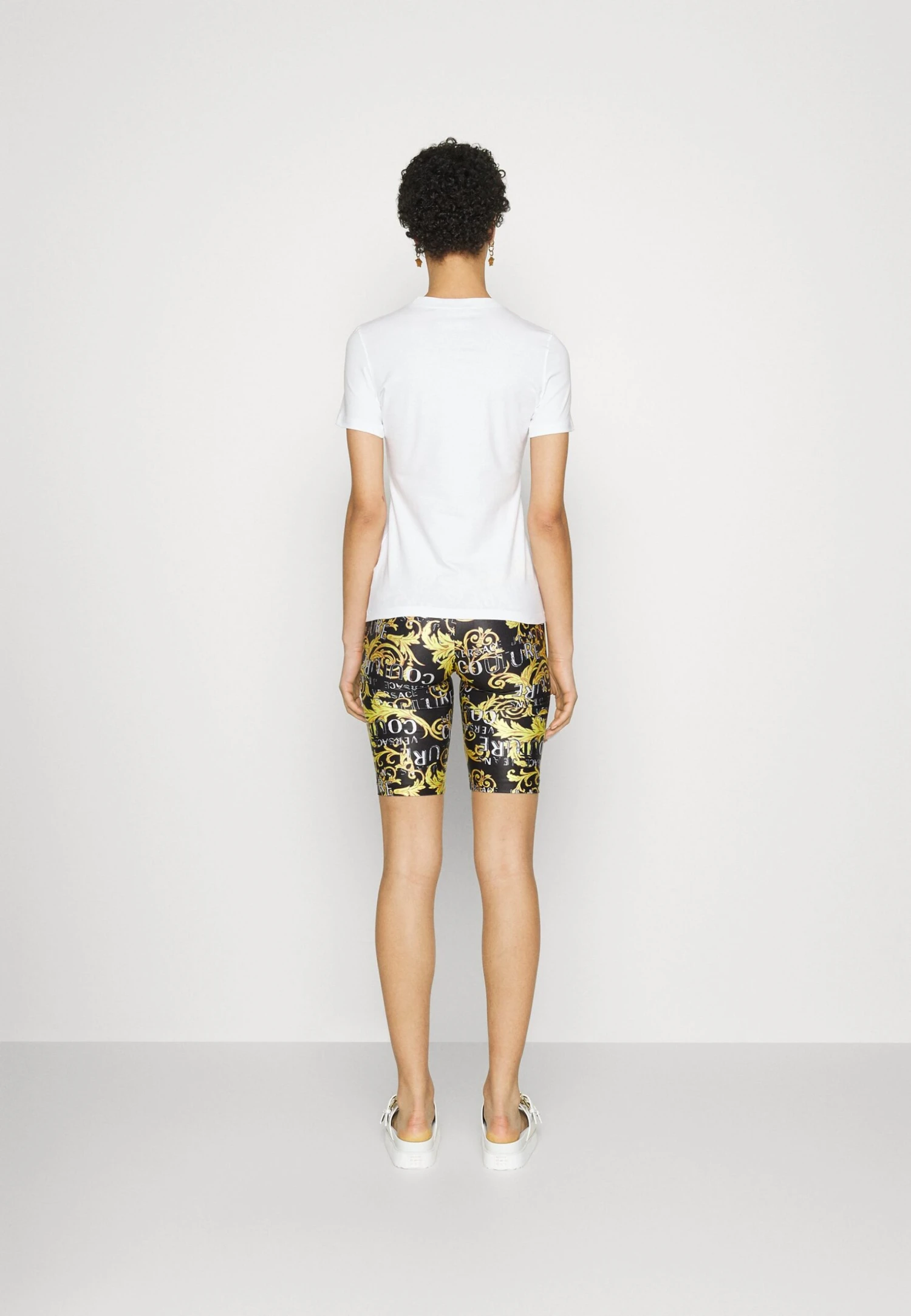 Stretch - Camiseta Estampada - White/Gold 5 Stretch - Camiseta Estampada - White/Gold - Imagen 3