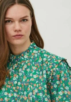 Vila Mit Kurzen ÃRmeln- Vestido Informal - Jelly Bean -Tienda barata Ulla Popken d5fedbe3c9144b42943ff39d8e53fdf3